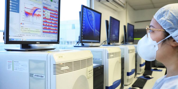 Gestante de 42 anos que morreu pela covid-19 é o segundo caso da variante indiana no Paraná