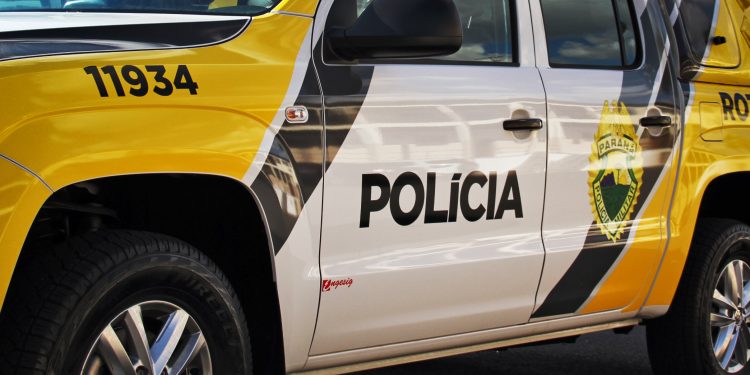 PM prende mulher apontada como “motorista de fuga” para furto de celulares