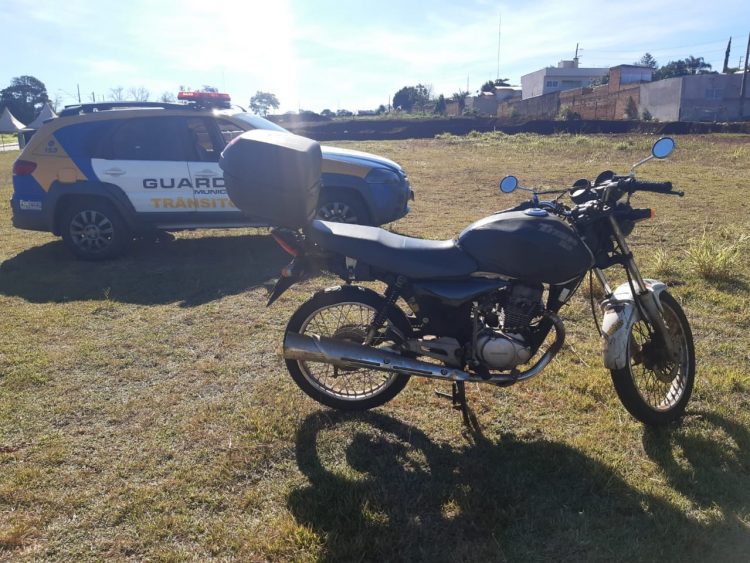 Guarda Municipal recupera motocicleta furtada