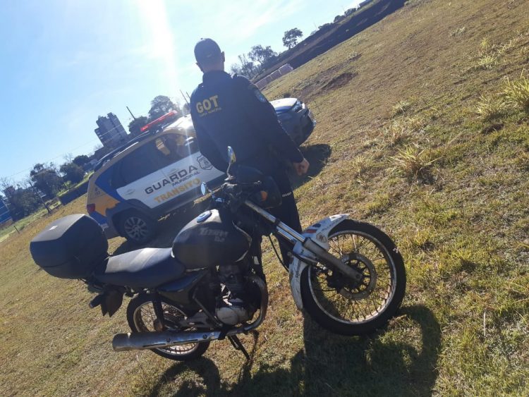 Guarda Municipal recupera motocicleta furtada
