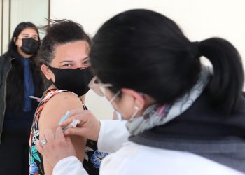 Prefeitura de Foz abre agendamento para vacinação contra a Covid em pessoas com 40 anos