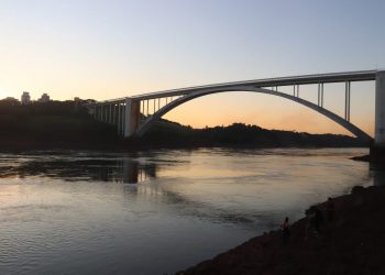 MPF pede instalação de barreira sanitária na Ponte da Amizade
