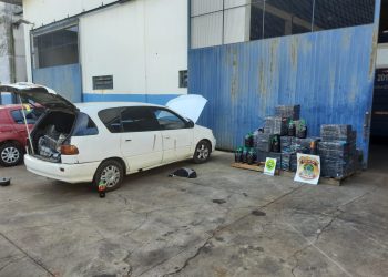 Azeite e vinho em situação irregular são apreendidos em Foz do Iguaçu