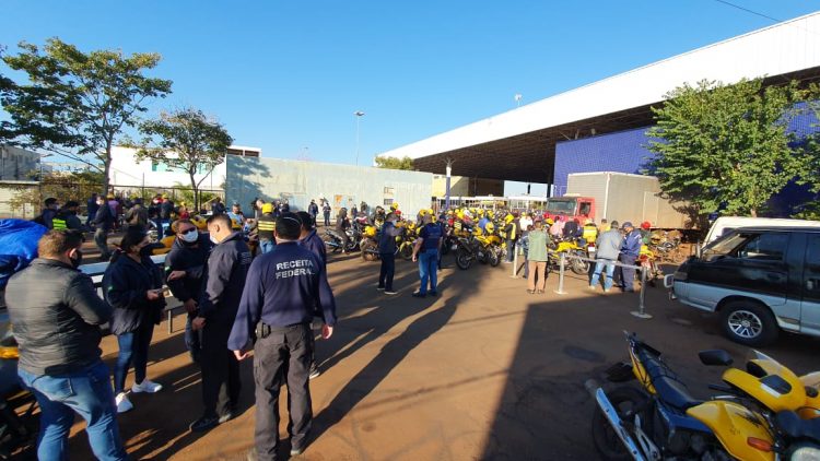 Mototaxistas são alvos de fiscalização na 1ª fase ostensiva da Operação Escudo