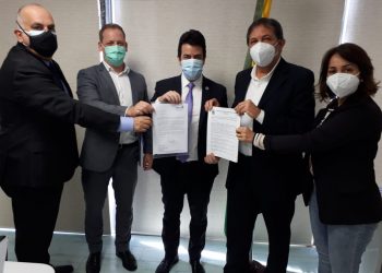 Pedido de mais vacinas para Foz do Iguaçu avança no Ministério da Saúde