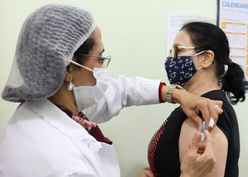 Secretaria de Saúde abre agendamento da vacina contra a Covid para pessoas com 39 anos
