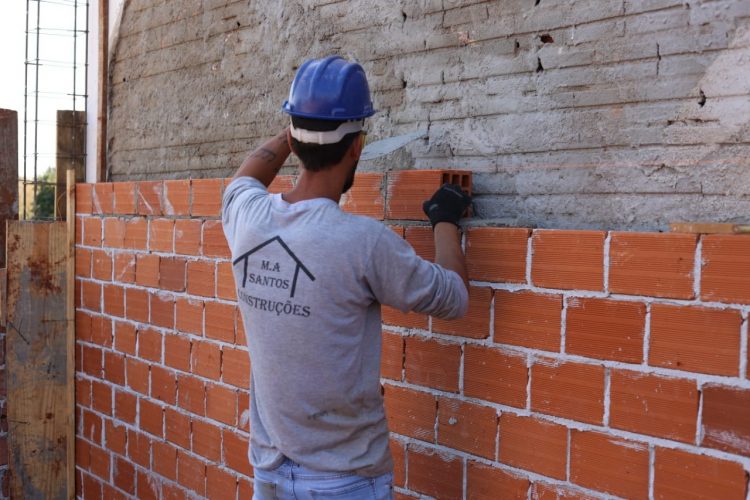 Escola Municipal Duque de Caxias terá nova quadra poliesportiva coberta
