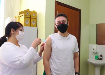 Foz aplicou mais de 18 mil doses de vacina contra Covid-19 no fim de semana