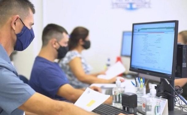 Inscrições para curso gratuito de língua portuguesa para migrantes e estrangeiros encerram nesta terça-feira (20)