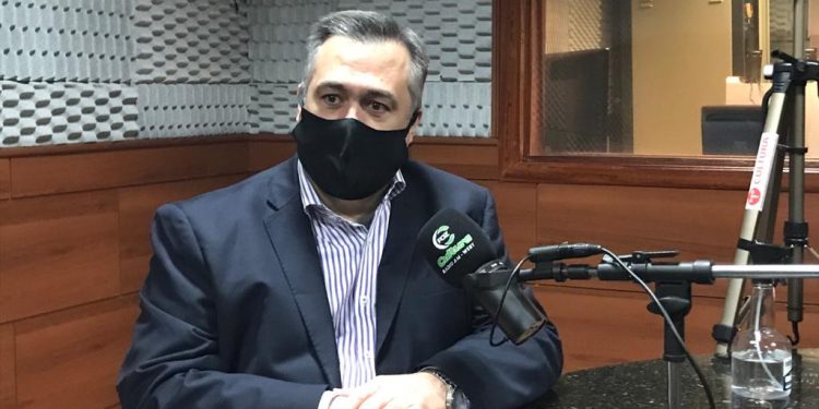 Estado deve ampliar atendimento à saúde mental no pós-covid, diz Beto Preto