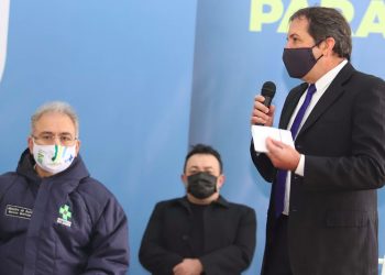 Foz espera vacinar 100% até agosto