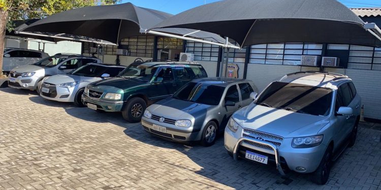 Operação do Denarc/Foz na fronteira prende quatro pessoas