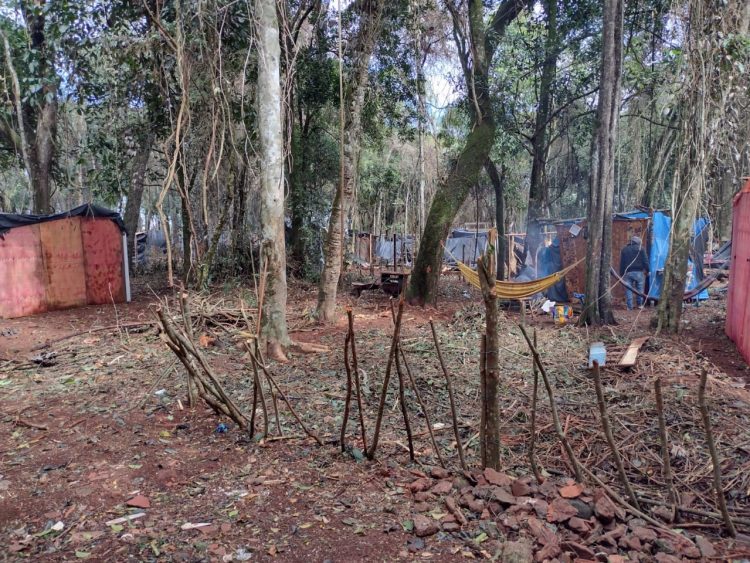 Invasão do Jardim Guaíra já tem 400 famílias