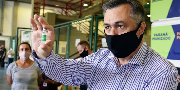 Com o avanço da vacinação, Paraná começa a criar escudo coletivo contra a Covid-19, diz Beto Preto