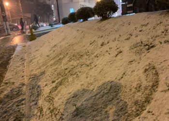 Cidades do Rio Grande do Sul registram neve nesta quarta-feira