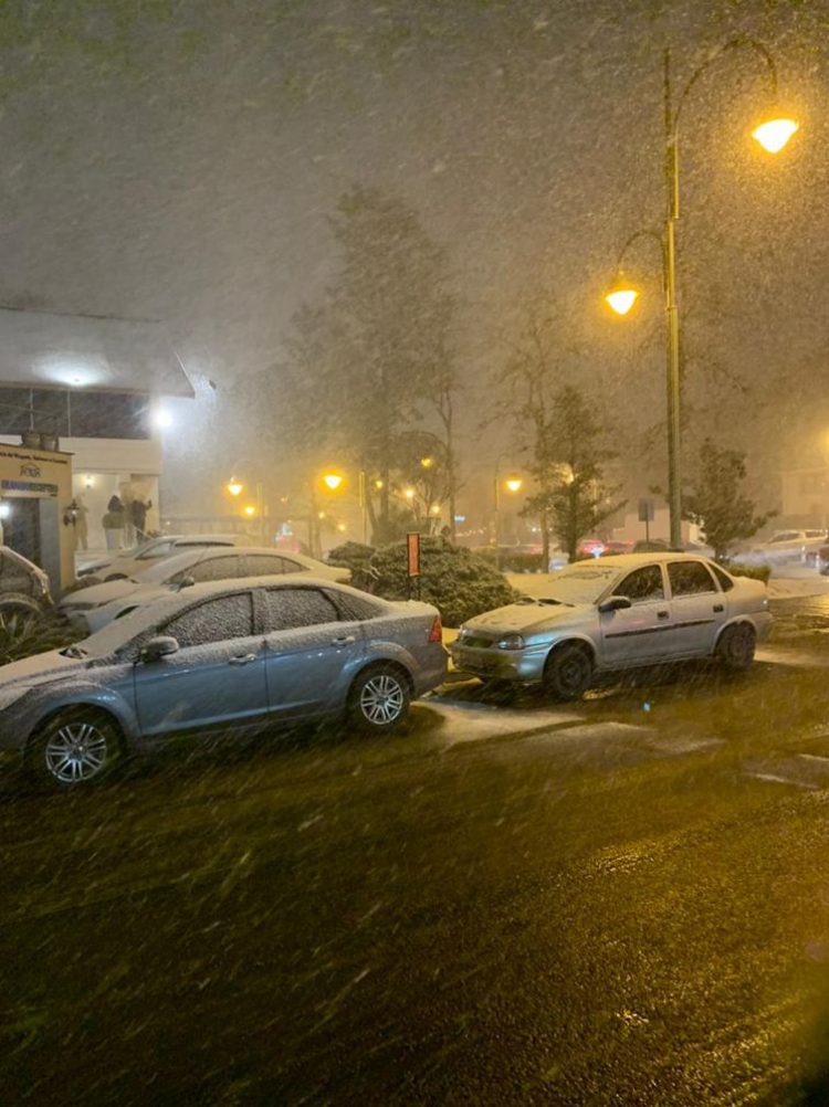 Cidades do Rio Grande do Sul registram neve nesta quarta-feira