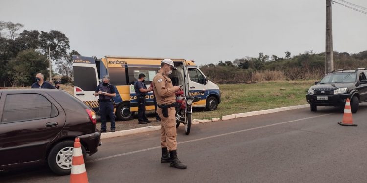 Homem com mandado por tráfico é preso em blitz em Foz do Iguaçu