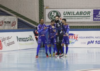 Foz Cataratas Futsal conquista ponto importante em Cascavel