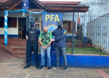 Homem acusado de abusar das filhas por 7 anos é preso em Puerto Iguazú