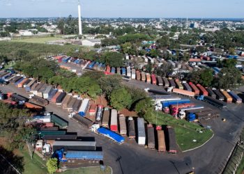 Logística puxa retomada econômica de Foz do Iguaçu