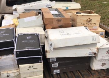 9 indivíduos são presos com mercadorias de descaminho em Foz do Iguaçu