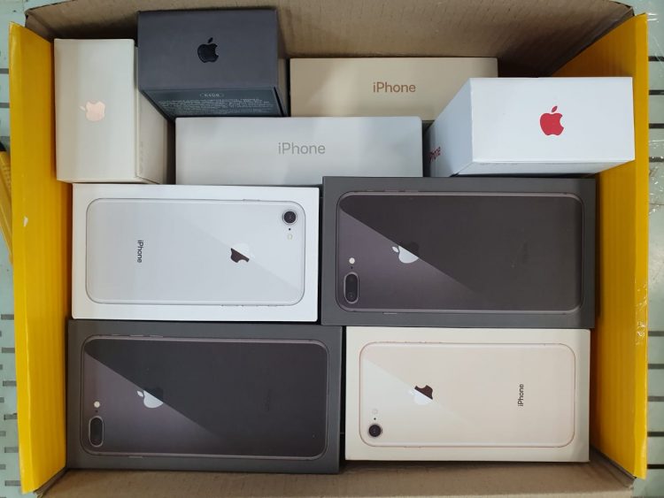 Receita Federal retêm 480 remessas postais suspeitas de descaminho em Foz do Iguaçu