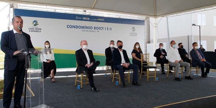 Ministro do Desenvolvimento destaca avanço da política habitacional em Foz do Iguaçu