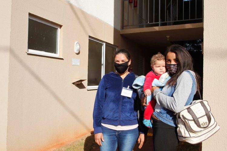 Novos moradores dos Boicy I e II comemoram a conquista da casa própria