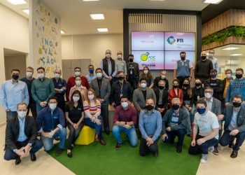 Oeste do Paraná ganha com parceria entre principais atores de Inovação, PTI-BR e AcicLabs