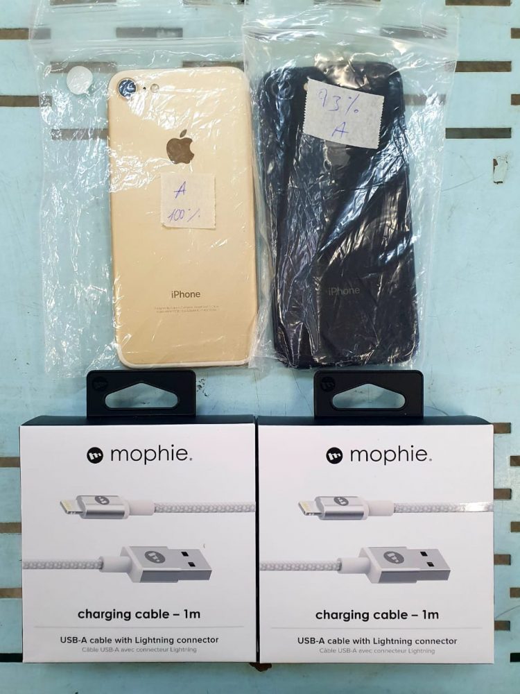 Receita Federal apreende mercadorias avaliadas em R$80 mil durante repressão no centro de distribuição dos Correios