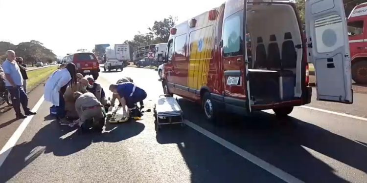 Acidente na BR-277 deixa vítima em estado grave em Foz