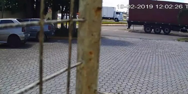 Paraná: polícia divulga imagens de suspeitos de matar advogado e funcionário há dois anos; vídeo