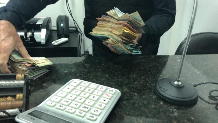 PF deflagra operação contra o tráfico internacional de armas e drogas