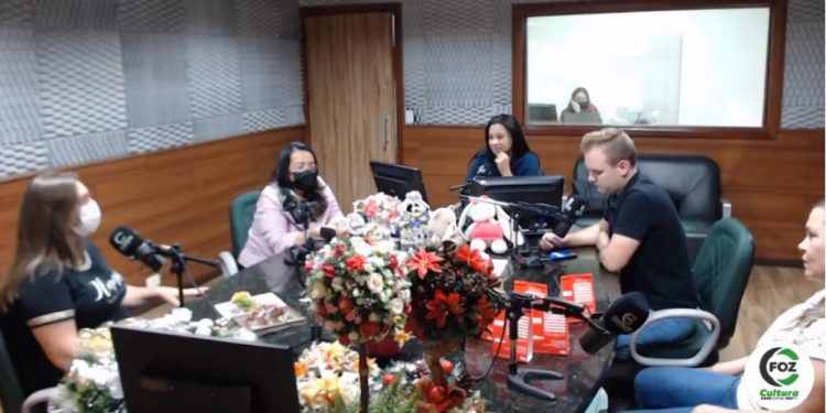 Arranjos e decorações, Laços e Tiaras e Balas de Coco… confira as diversidades que você encontra na ferinha