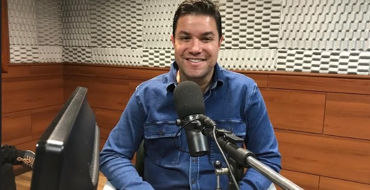 Com avanço da vacinação, Paraná muda foco para a economia, diz secretário