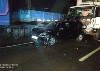 Acidente envolvendo vários veículos tem morte e muitos feridos na BR-277