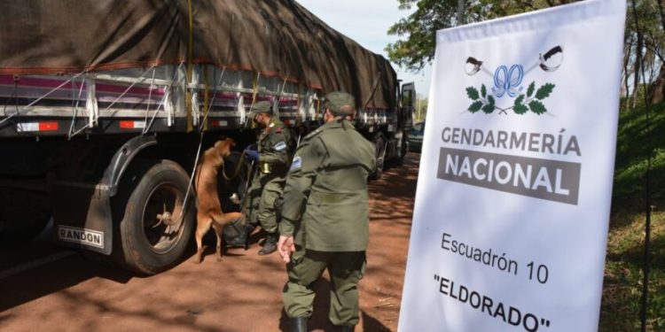 Caminhoneiro brasileiro é condenado a 5 anos de prisão por tráfico na Argentina