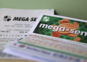 Mega-Sena pode pagar hoje R$ 55 milhões