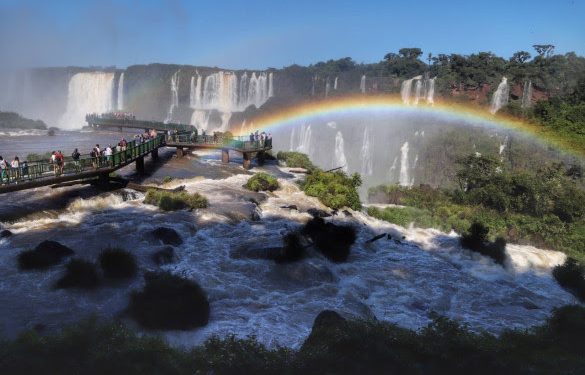 Concessão das Cataratas segue modelo do pedágio repudiado pelo Paraná, diz deputado