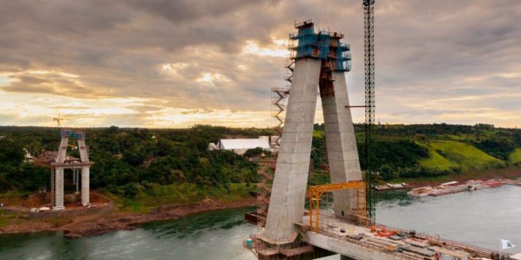 Projeto nomeando segunda ponte de ‘Jamie Lerner’ foi pedido da Comunidade Israelita, disse Roman