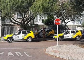 Ao estender roupa no varal, mulher morre eletrocutada no Paraná