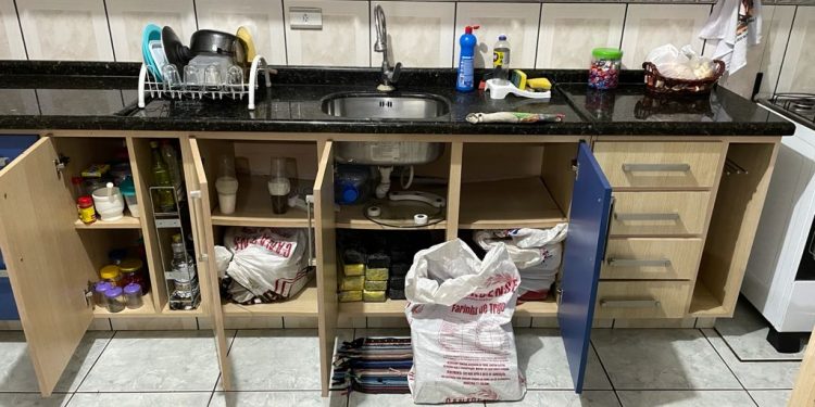Polícia Civil apreende meia tonelada de maconha em casa do Três Bandeiras