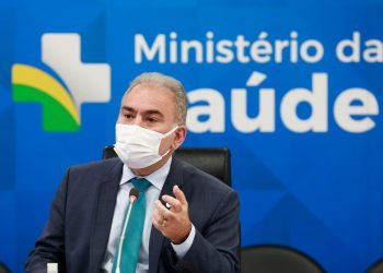 Vacinação é imprescindível para a retomada da economia, diz ministro
