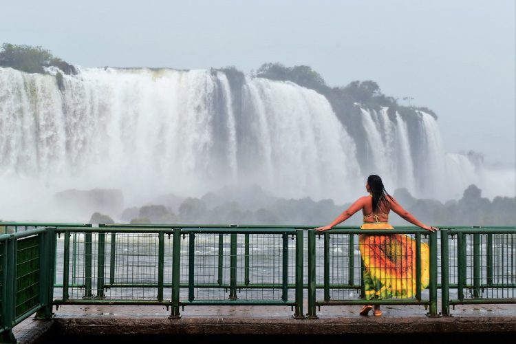 Mais de 13 mil pessoas já visitaram as Cataratas nos dois primeiros dias do feriadão