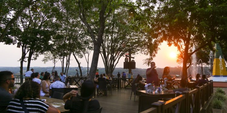 Mais de 4 mil visitantes passaram pelo Marco das 3 Fronteiras na parcial do feriadão