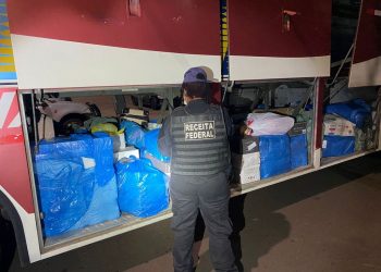 Ônibus monitorado por drone da Receita Federal foi retido na BR-277