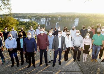 Prefeitos dos municípios Lindeiros vão até o Tribunal de Contas da União por tarifa do Parque Nacional