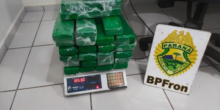 Droga é apreendida em ônibus que saiu de Foz com destino a Cascavel