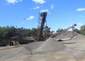 Interdição de pedreira inflaciona custo para obras públicas e privadas em Foz
