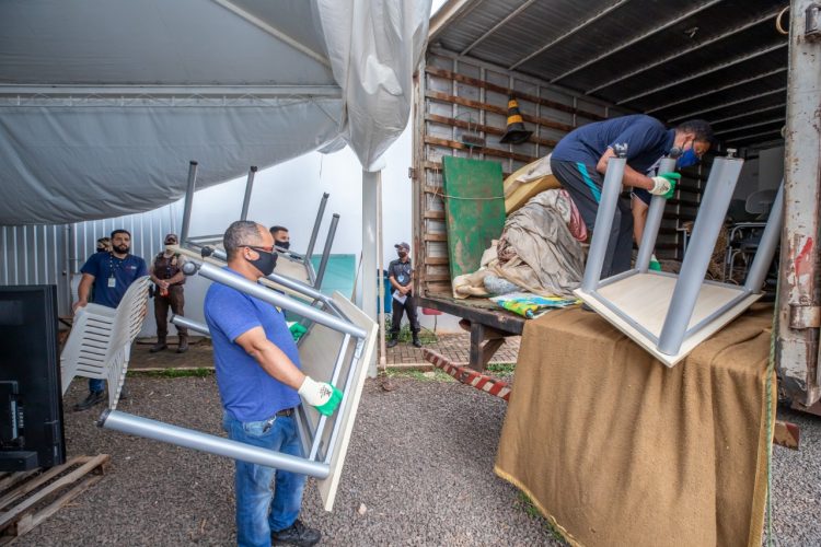 15 instituições de Foz recebem doações de bens do PTI